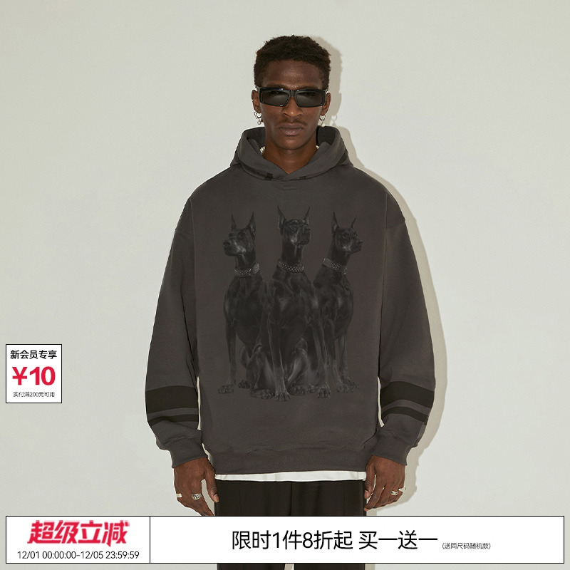 王鹤棣连帽卫衣EMPTYREFERENCE