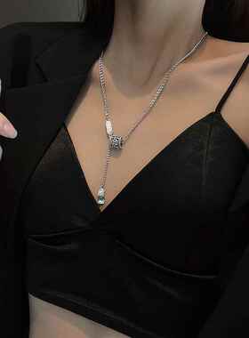 东大门新潮时尚嘻哈金属毛衣链秋冬新品铜钱复古项链吊坠潮流