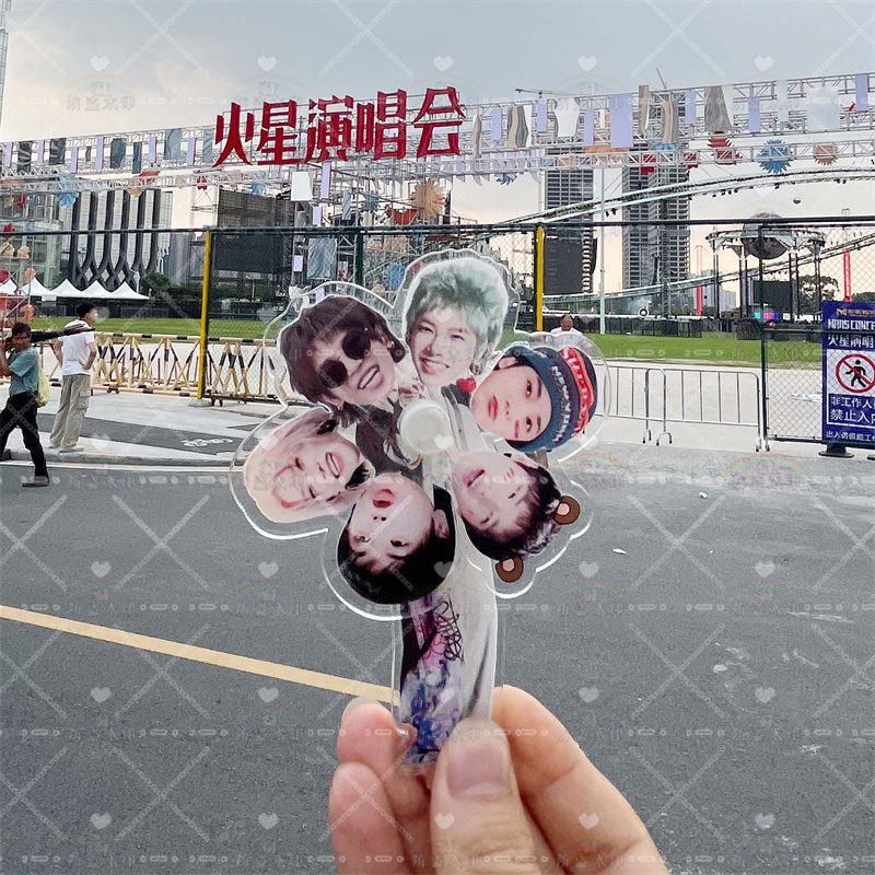华晨宇来图亚克力人头转转旋转人行立牌应援明星周边小红书同款