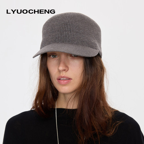 LYUOCHENG  x The sober object遮阳防晒纯色针织短檐弯檐马术帽