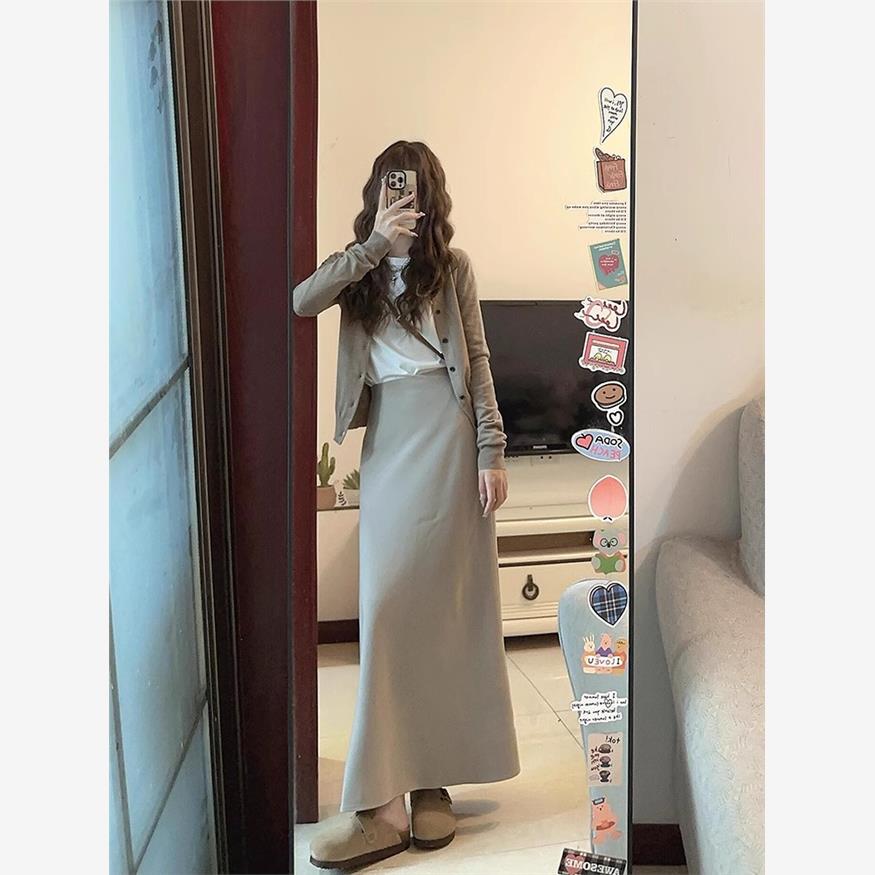 秋季穿搭一整套2025流行韩系时尚洋气巨好看漂亮独特裙子三件套装