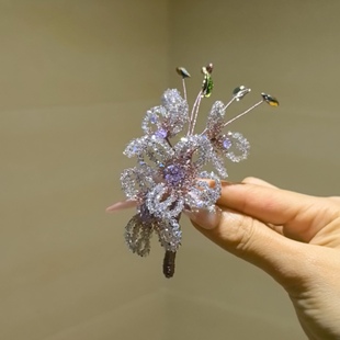 山脉花灵系列花朵一字夹璀璨设计高级感气质胸针