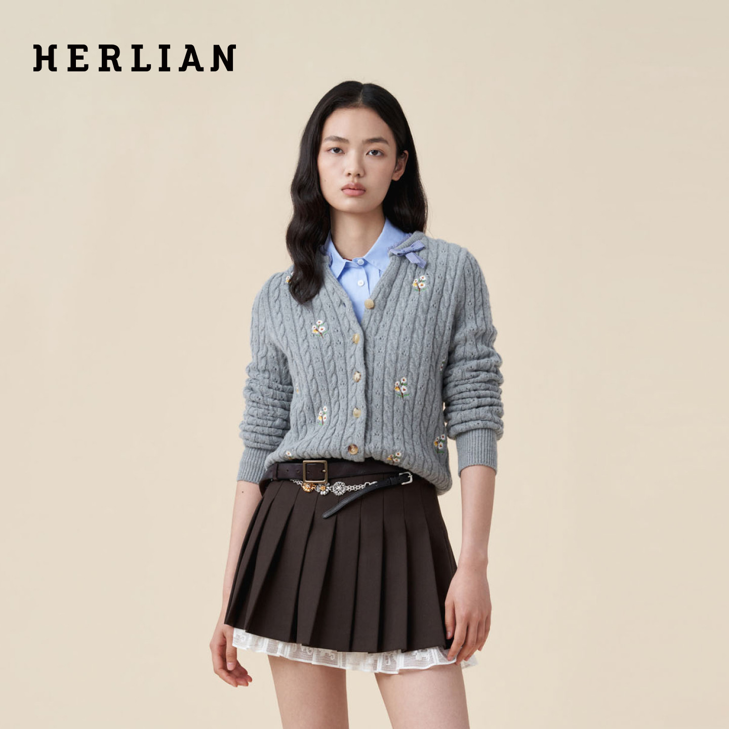 HERLIAN 2026年秋季新品女士格纹拼接碎花长袖毛衫蝴蝶结针织开衫