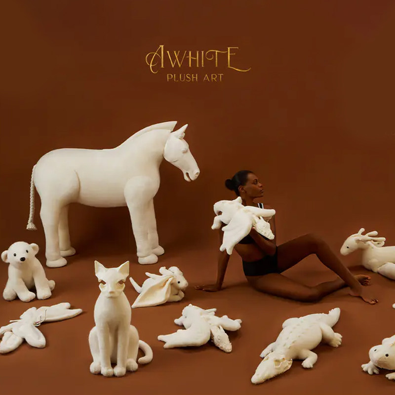 七夕awhite飞龙毛绒玩偶具品类艺术衍生品白色飞龙搪胶工艺品摆件