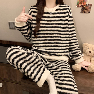 珊瑚绒睡衣女秋冬季高级感慵懒风加厚保暖半边绒家居服套装可外穿