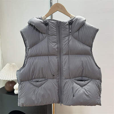 轻奢云朵感泡芙鹅绒马甲