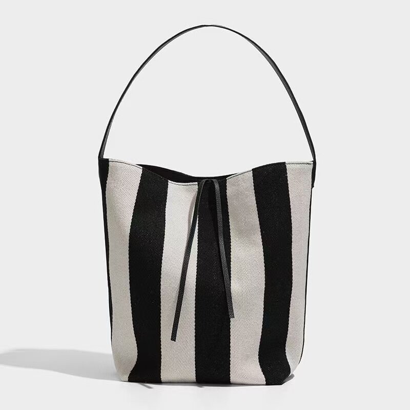 UR小众条纹帆布包包女2025新款秋冬高级感大容量托特包单肩水桶包