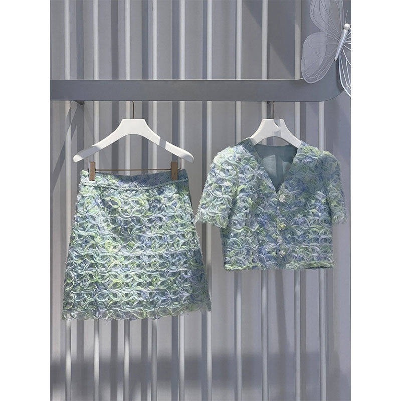 高级感小个子夏装搭配一整套活泼减龄显瘦小香风两件套装裙女夏季