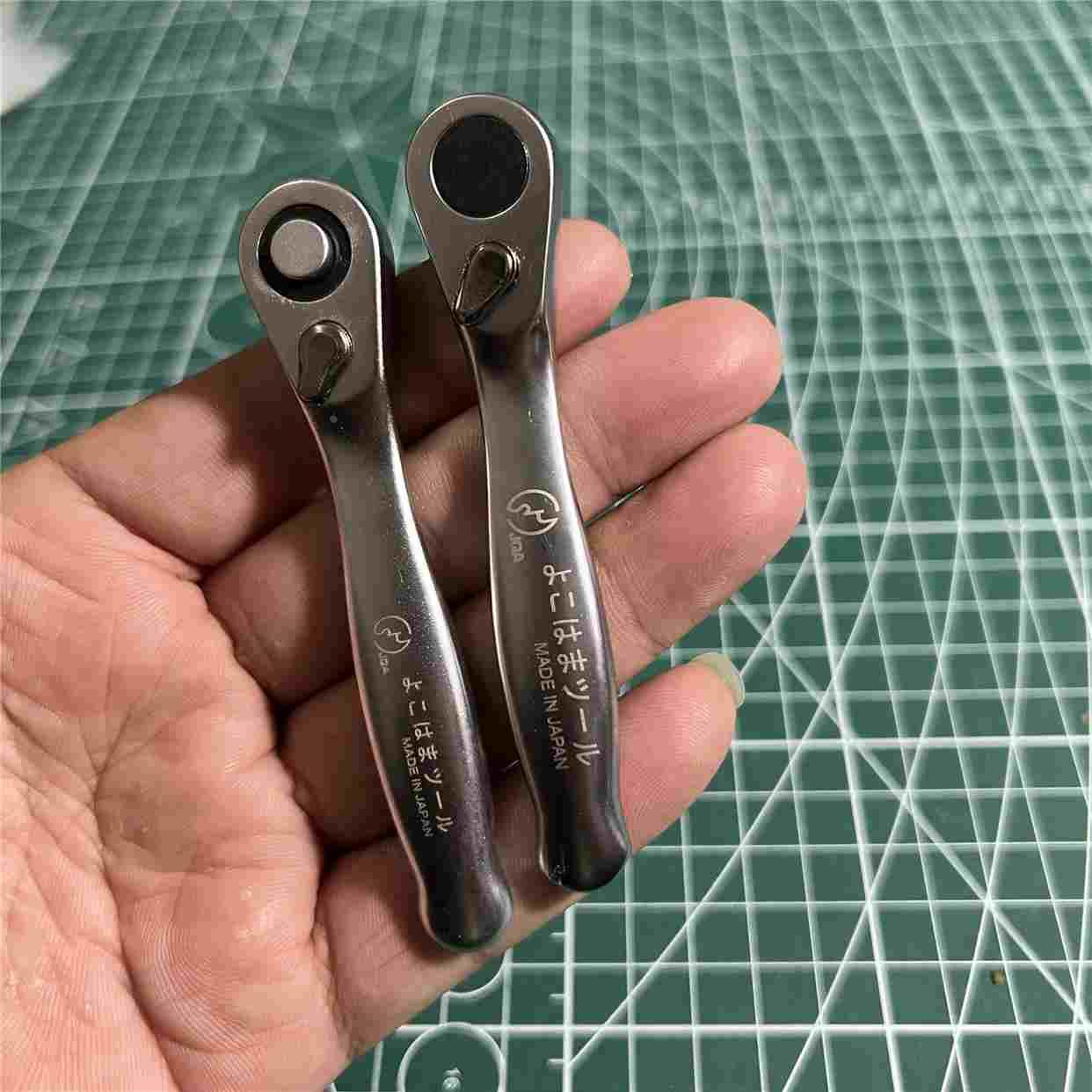 ins1/4小飞迷你棘轮扳手手柄正反转双向快速迷你棘轮螺丝刀