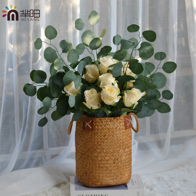 芈阳玫瑰花f束尤加利叶桌面摆件北欧餐桌假花装饰花客厅仿真花