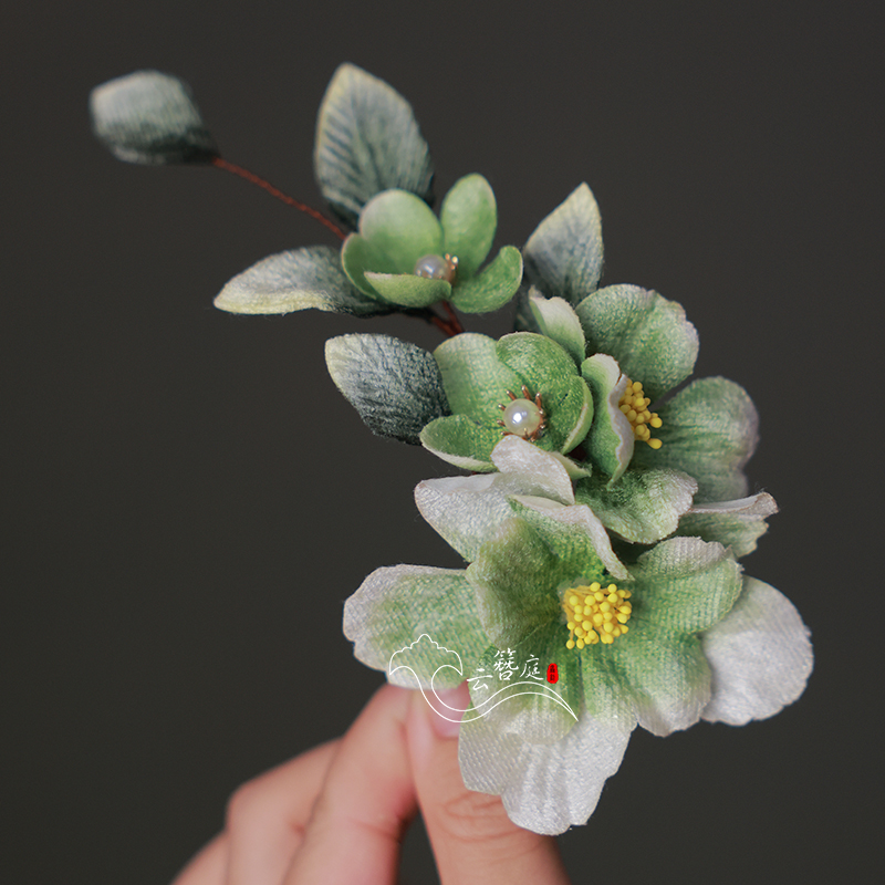绿色绒布花汉服后压发饰侧边发夹