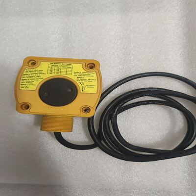 拆机邦纳超声波传感器 QT50UDB ，功能包好