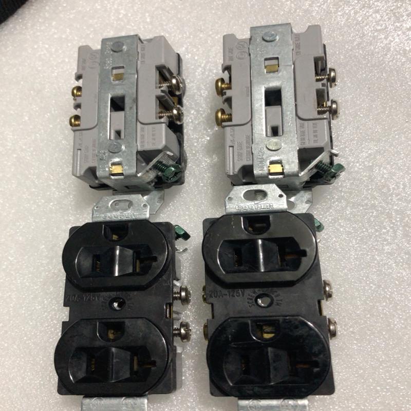 维修检查美国COOPER库伯 美标插座，20a-125v