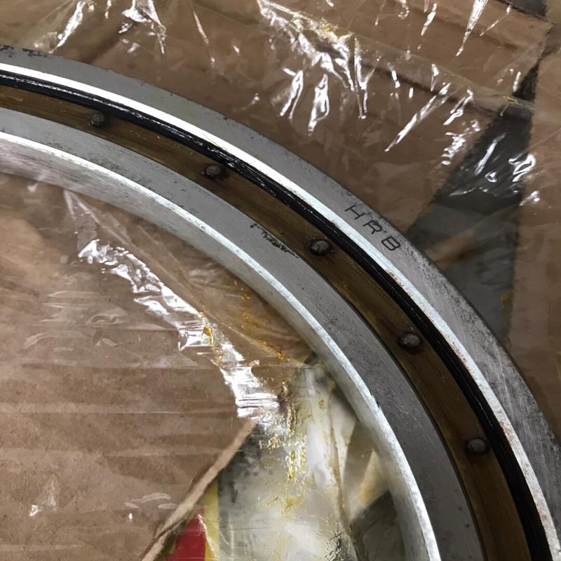 维修检查两个大轴承，型号为HRB61844M轴承，尺寸为议价