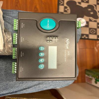 维修检查摩莎moxa串口服务器nport5430，全新未议价