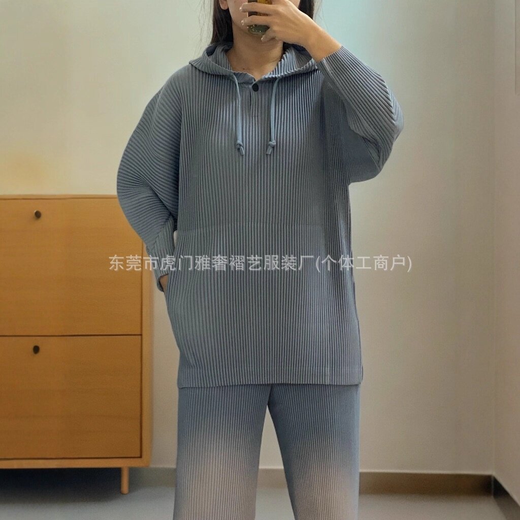 三宅HP经典款褶皱上衣宽松大码时尚休闲男女纯色长袖连帽卫衣