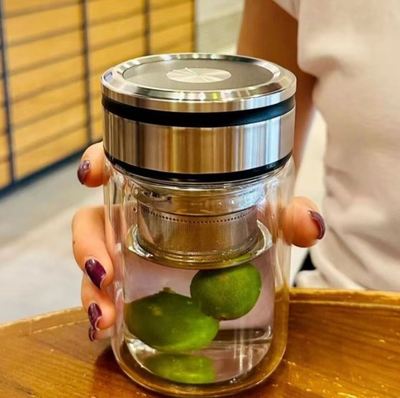 矮胖双层玻璃杯女高颜值水杯小巧便携加厚隔热泡茶杯茶水分离