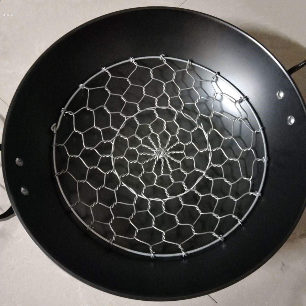 炸扣肉防粘锅底网炸东西的工具油炸专用316不锈钢烧烤网扣肉垫