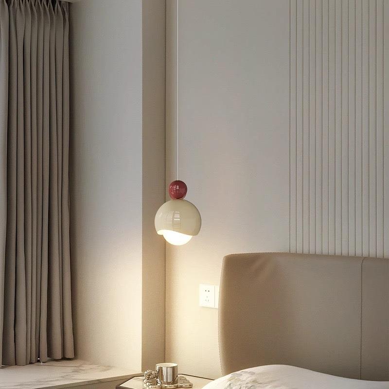 2024年新款式奶油风床头吊灯灯包豪斯中古设计师破璃吧台餐厅吊灯