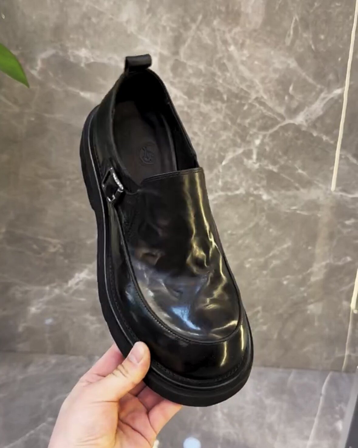 92310欧洲站新款纯皮低帮流行男士韩版纯皮舒平底系带休闲皮鞋