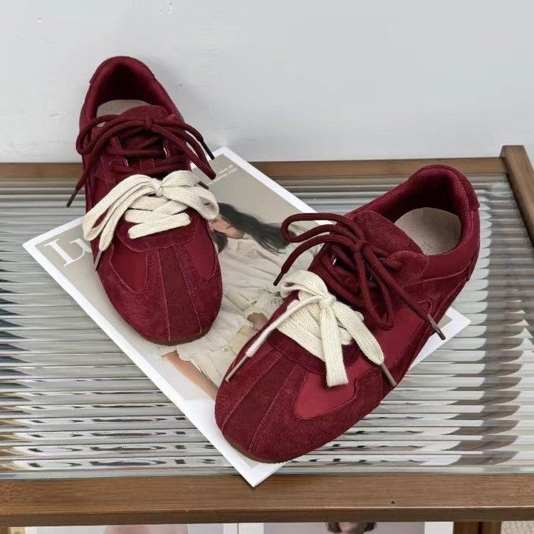 红色复古平底德训鞋女款真皮软底休闲板鞋2024秋季新款百搭运动鞋