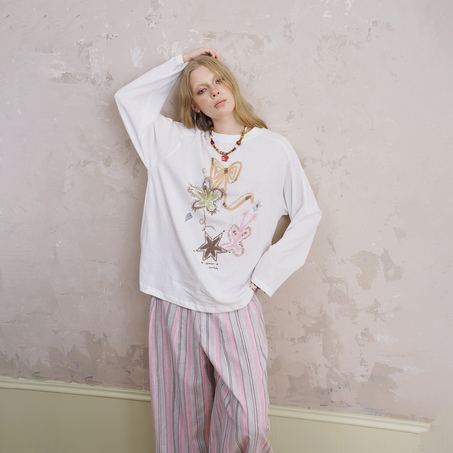 DIDDI MODA浪漫神秘立体宽松时尚个性风格水雾花烫钻短袖t恤女夏