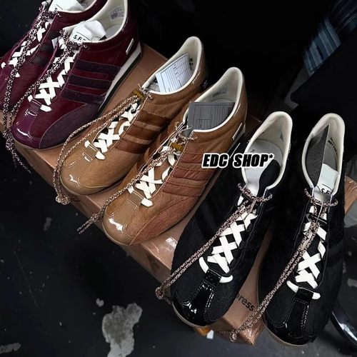 2025新款SFTM联名漆皮马毛德训鞋