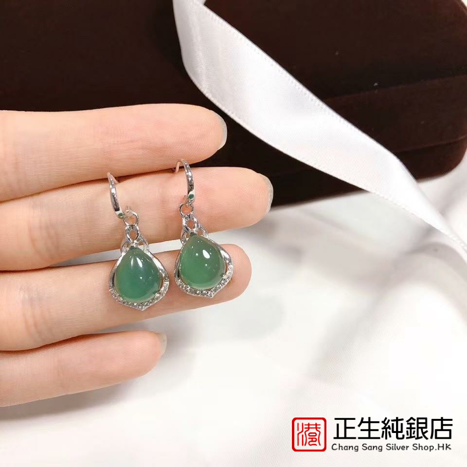 香港正生银饰s925纯银镶绿玉髓耳钉耳环气质简约节日送长辈礼物女