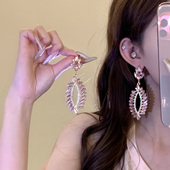 甜漫千金 金色粉锆镂空耳环2026新款 高级感耳钉轻奢贵气夸张耳饰