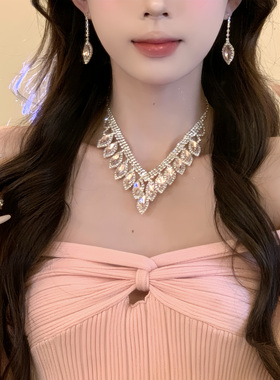 浪漫之约~法式高级感闪钻流苏项链晚礼服锁骨链轻奢耳钉套装配饰