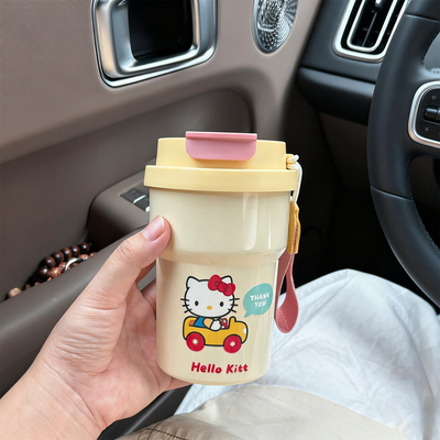 随手一拍都好看的kitty保温杯啊