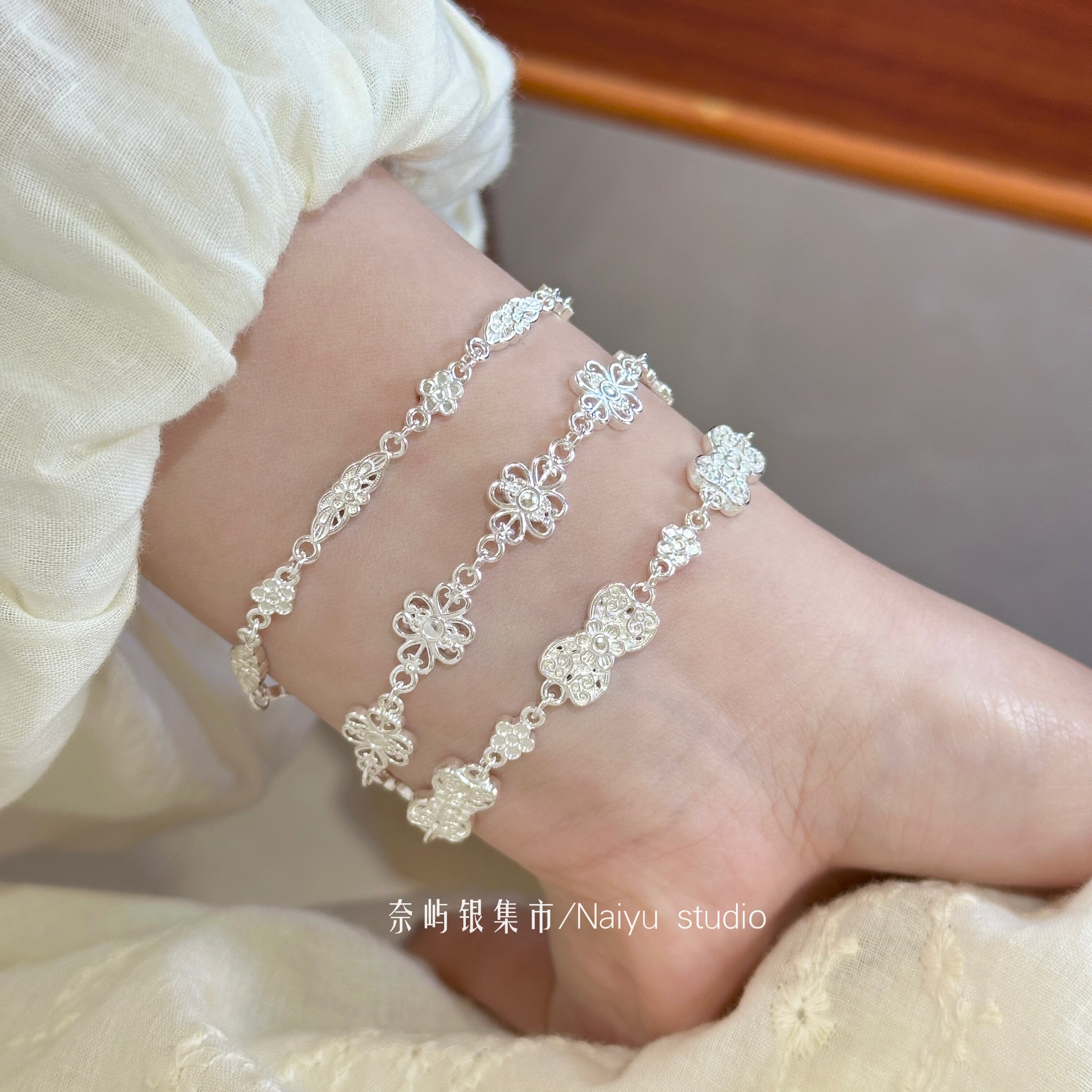 花朝 足银999.9国风梅花卷草纹实心手链百搭花朵蝴蝶纯银手饰礼物
