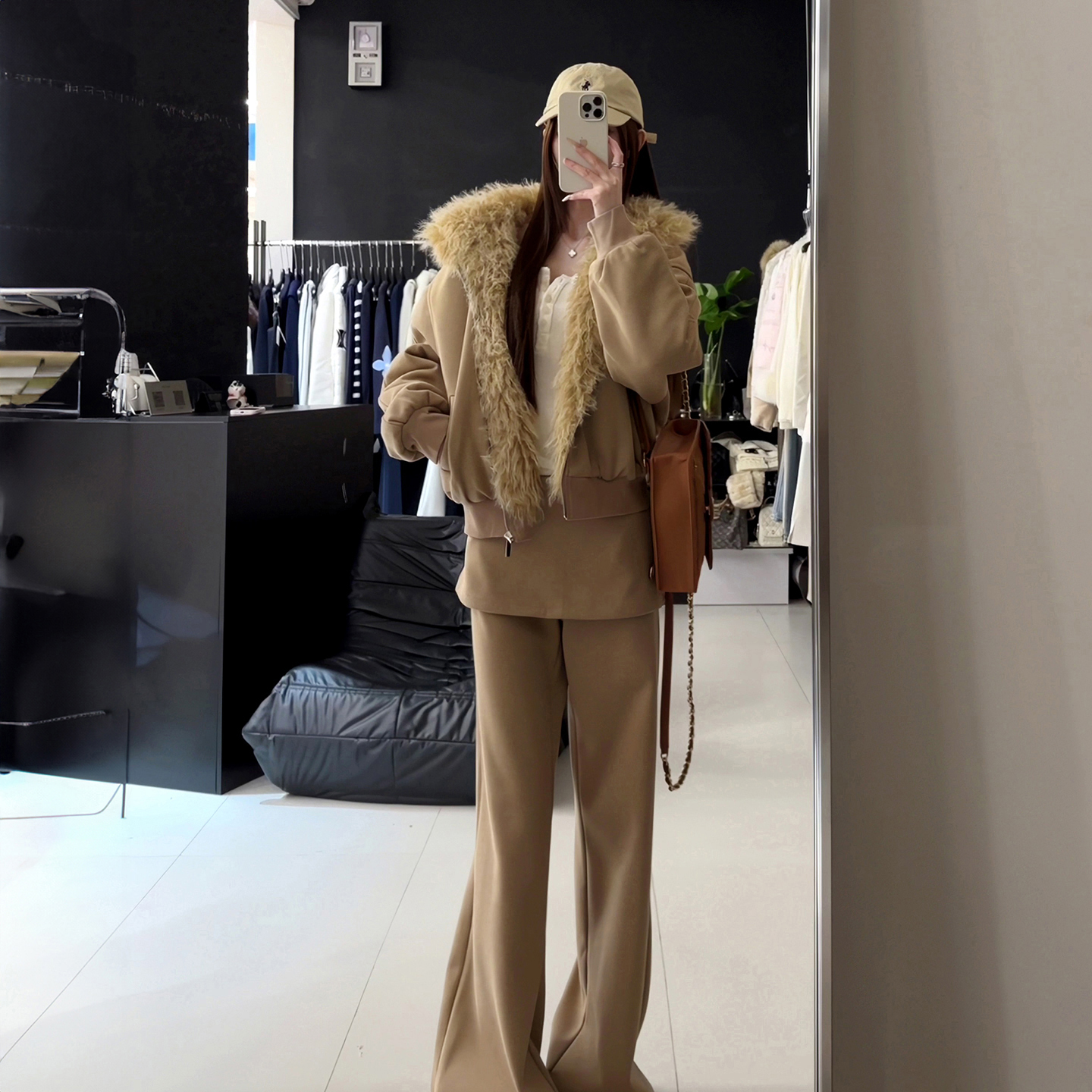 拼接毛茸茸连帽卫衣外套卫裤套装