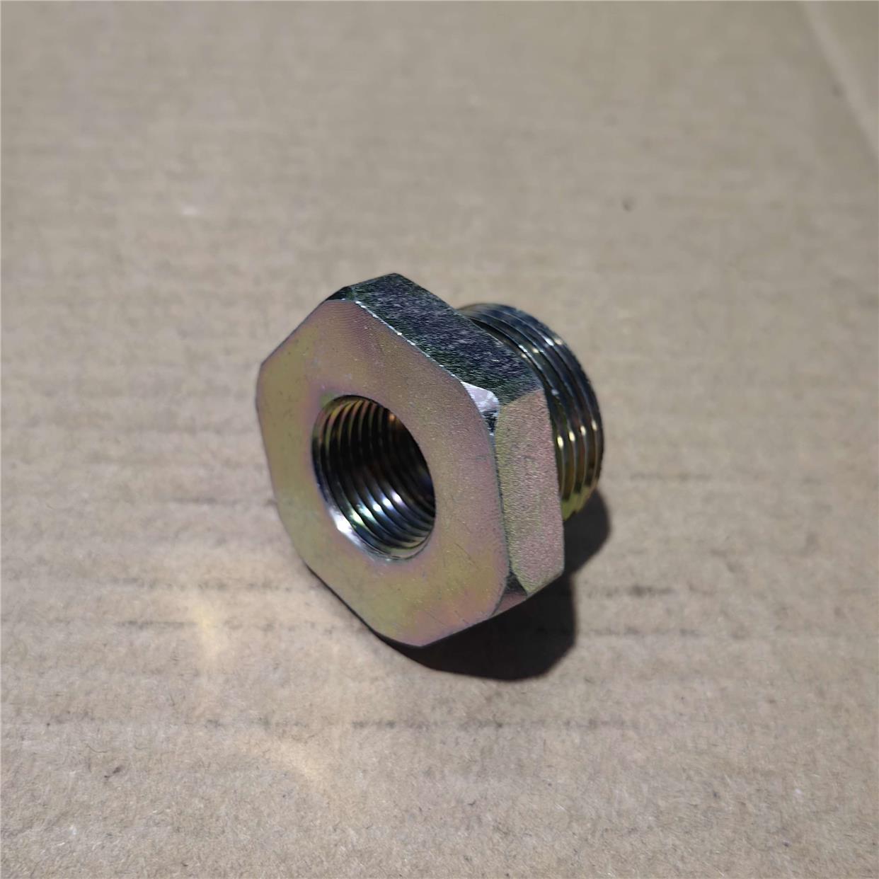 补芯外丝G1寸组（大六角）—转内丝Zg1/2高压铁接头镀黄锌0410