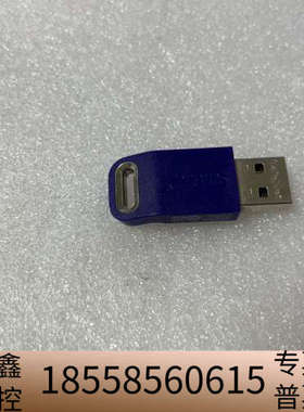 蓝色USB闪存盘，无划痕。容量16G，USB2.0接