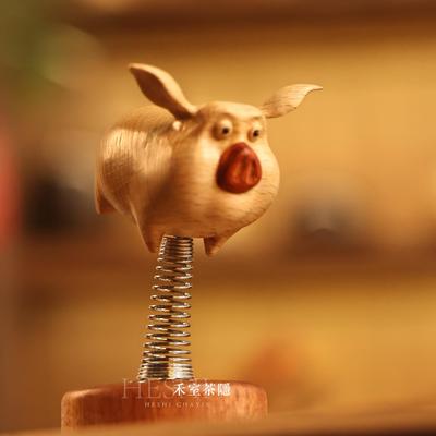 榉木飞天猪车摆件解压哪吒之魔童闹海太乙真人的小飞天猪手办摆件