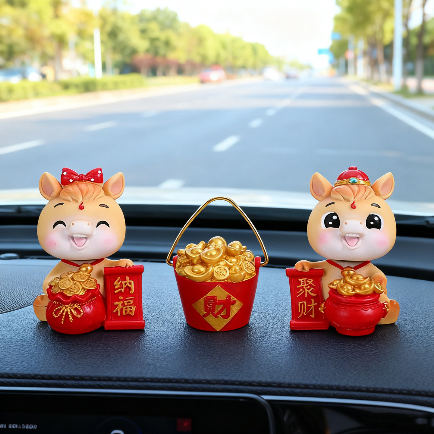 马上有钱马年吉祥物摇头车载摆件2026汽车中控台装饰品车内公仔