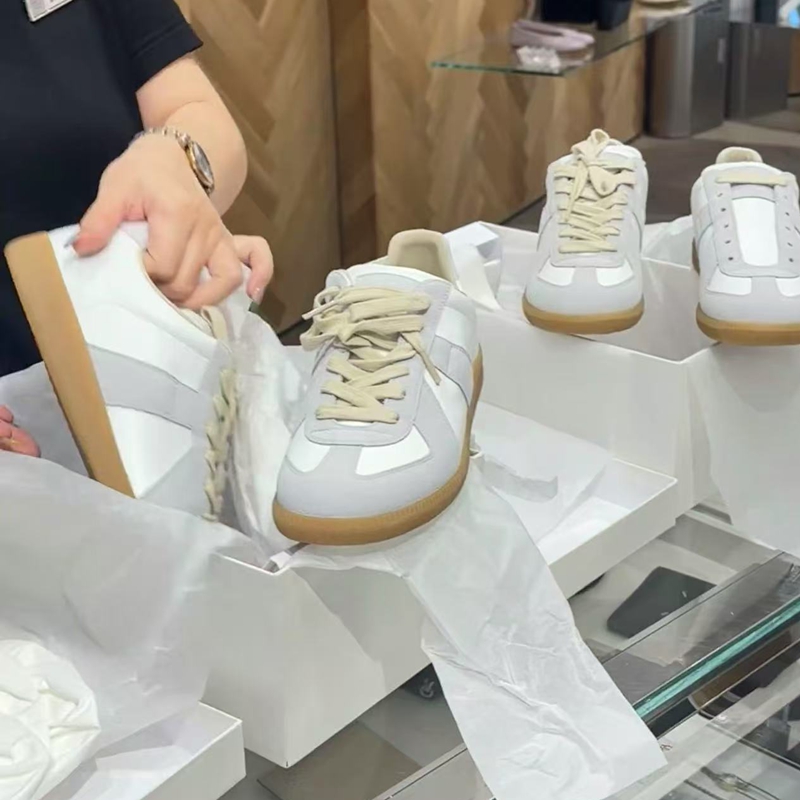 顶板复古德训鞋真皮百搭男女情侣小白鞋透气休闲平底板鞋新款潮鞋