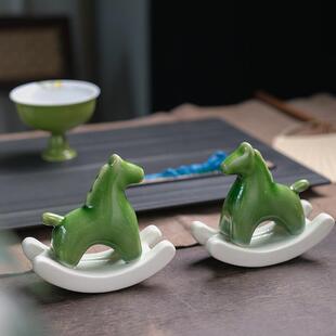 陶瓷绿马茶宠摆件精品 创意摇摇小马家居摆件 客厅书房家居装饰品