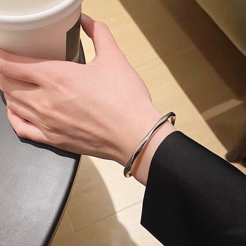 莫比乌斯抖音手镯9999女朋友礼物