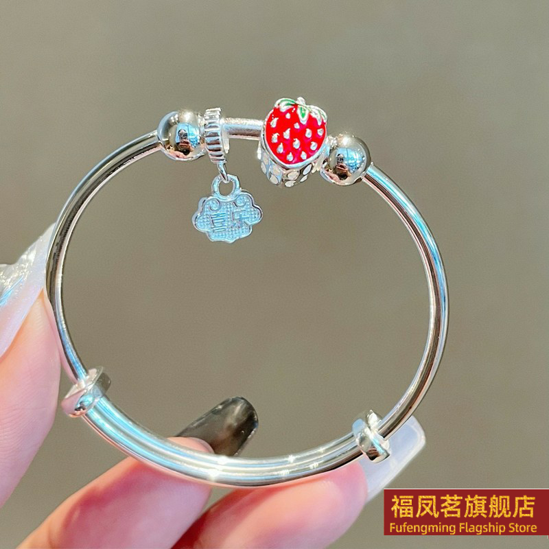 甜美女银饰香港正生库洛米平手镯