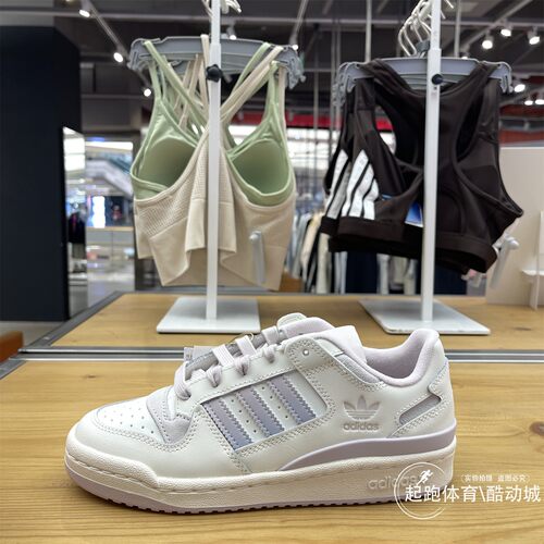 阿迪三叶草女篮球风休闲板鞋