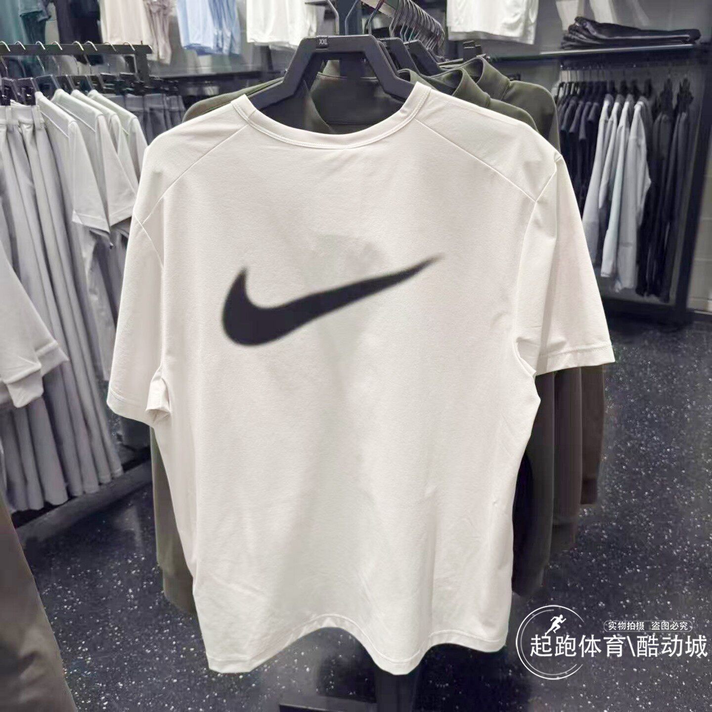 Nike耐克男子短袖2026夏新款经典大勾速干透气运动休闲T恤 IV2640