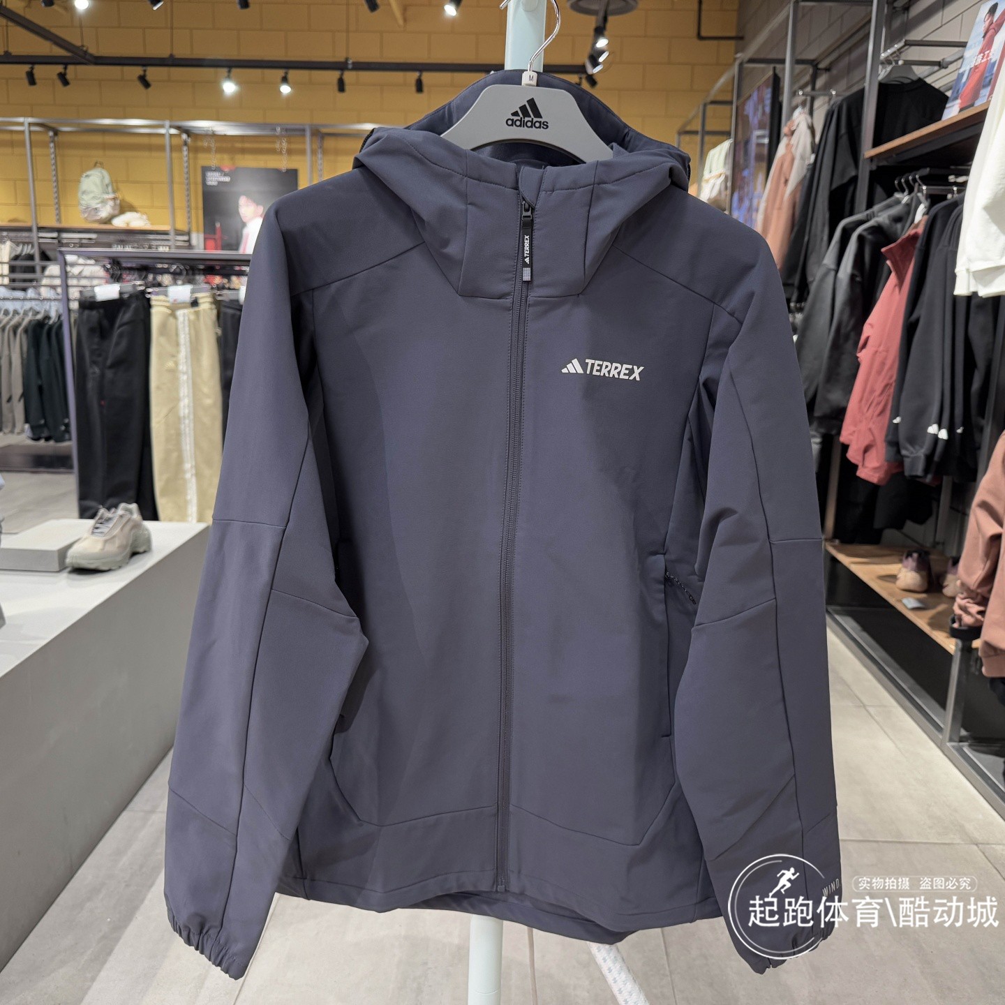 阿迪达斯男子户外运动夹克外套