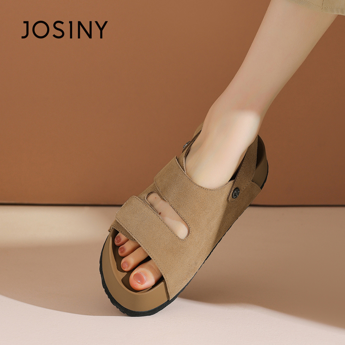 卓诗尼女士真皮运动勃肯凉鞋沙滩