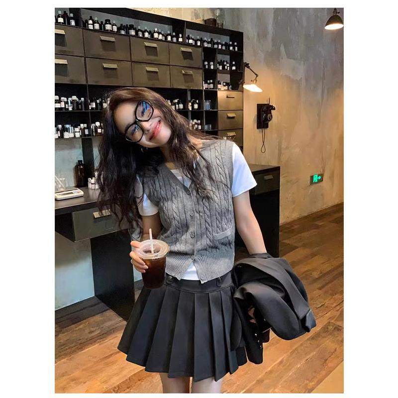 灰色麻花V领马甲女开衫春秋百搭叠穿针织袖毛衣背心上衣