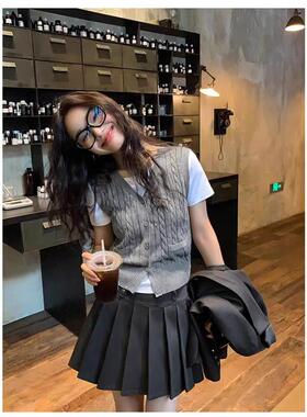 灰色麻花V领马甲女开衫春秋百搭叠穿针织袖毛衣背心上衣