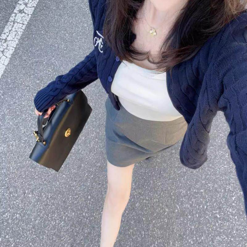 藏蓝色麻花针织开衫外套女2025春秋装高级感韩系外搭毛衣独特上衣