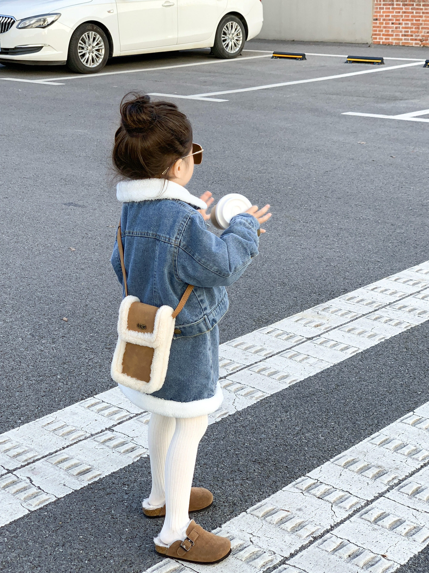 女童秋冬加绒套装2025新款洋气时髦儿童牛仔外套半裙小香风女宝宝
