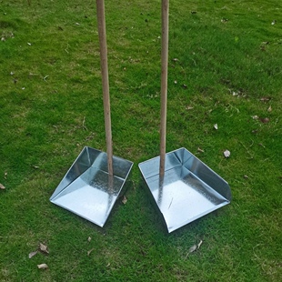 加大加厚木头柄铁畚箕大号单个铁皮畚斗簸箕垃圾斗垃圾铲环卫耐用